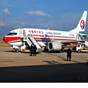 天府机场货运航空快运业稳步发展的原因是什么？